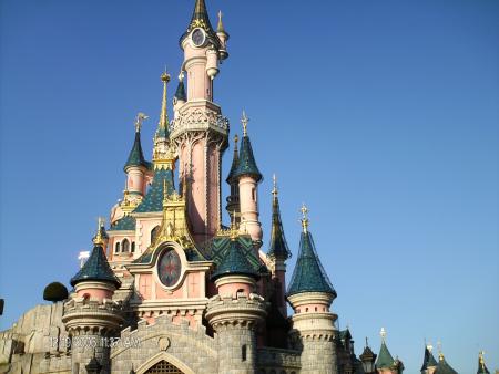 LE CHATEAUX